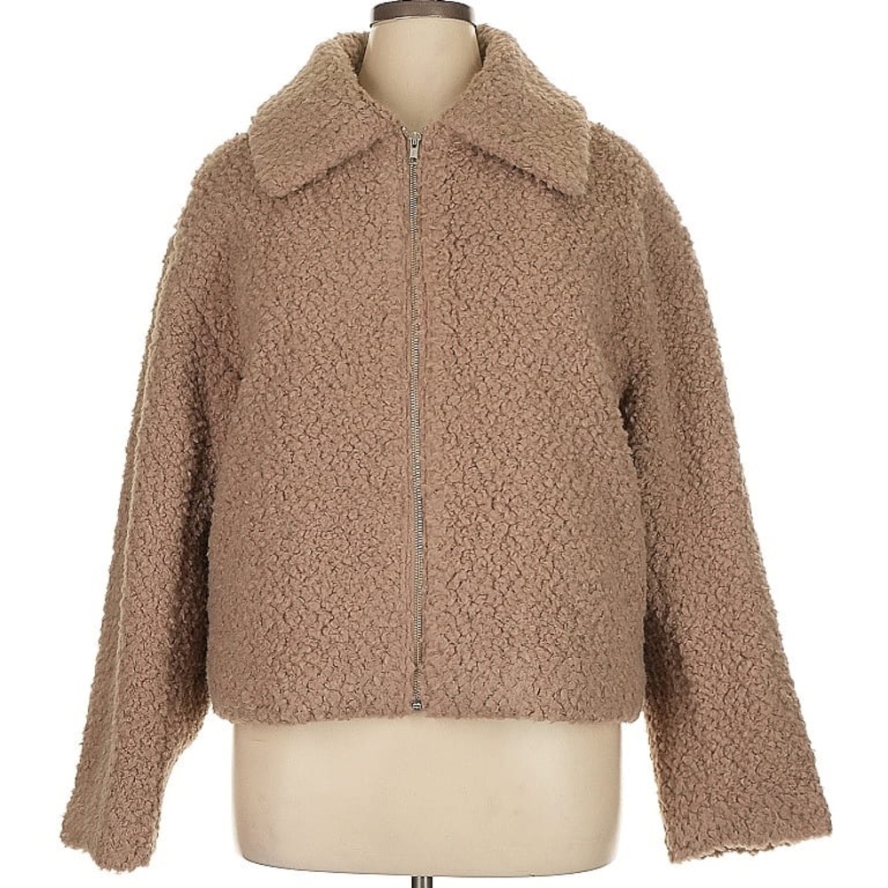 Oak and Fort Women's Tan Sherpa Jacket